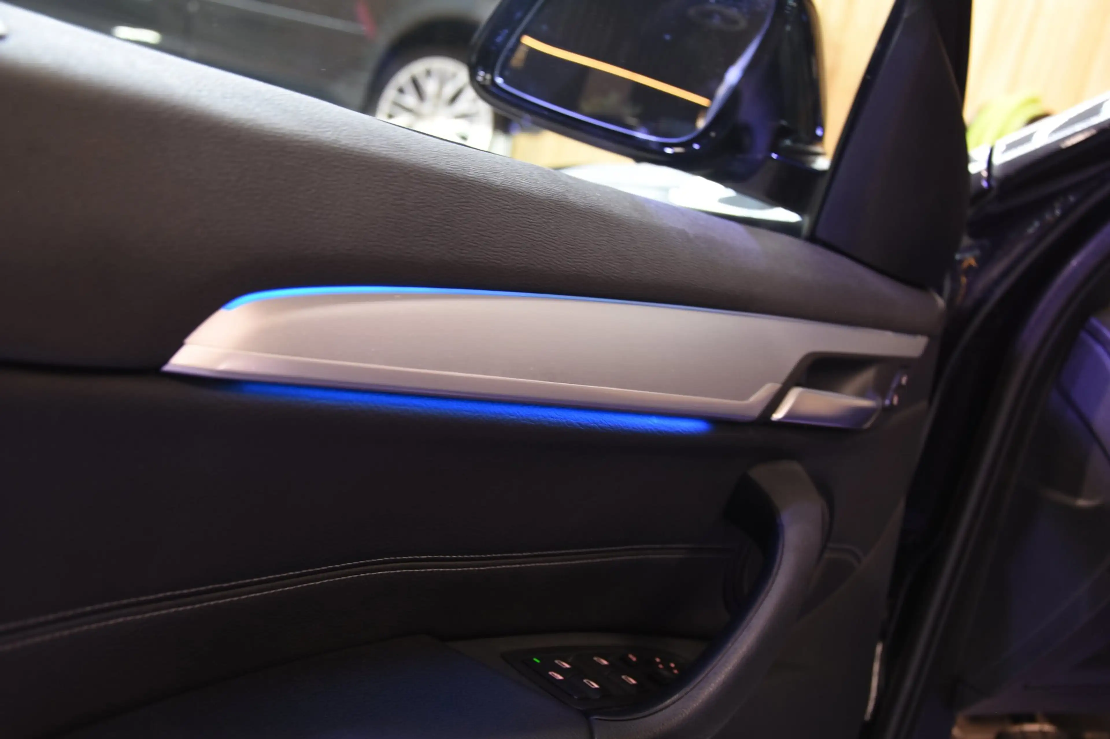 BMW X1 XDrive25e M-Sport *Pano*Camera*Head-Up*Trekhaak* — photo 12
