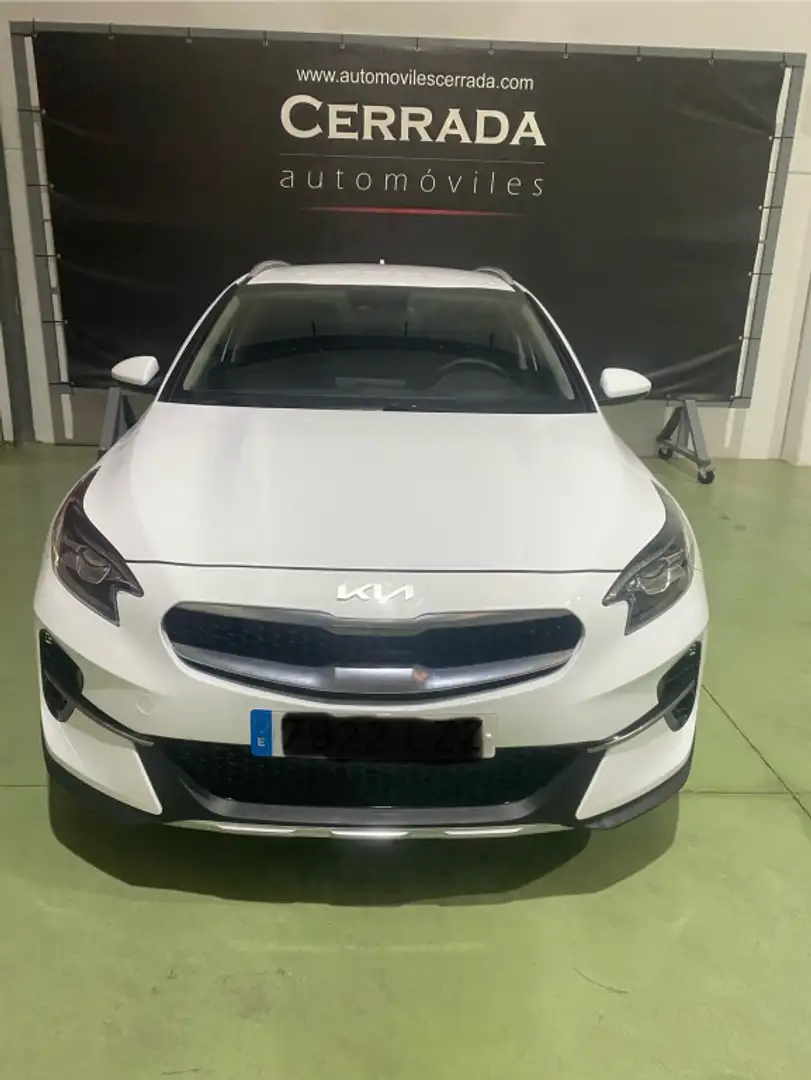 Kia XCeed 1.0 T-GDi Drive Blanco - 1