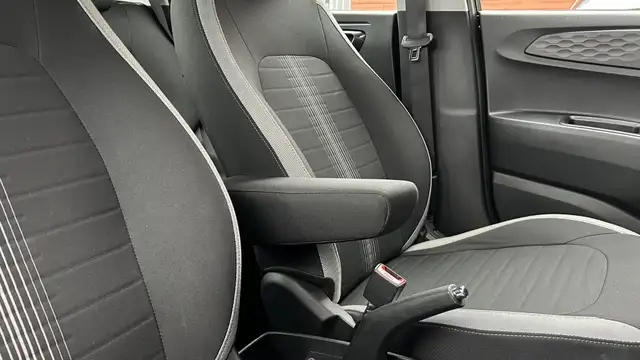 Hyundai I10 view 21