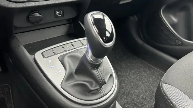 Hyundai I10 view 11