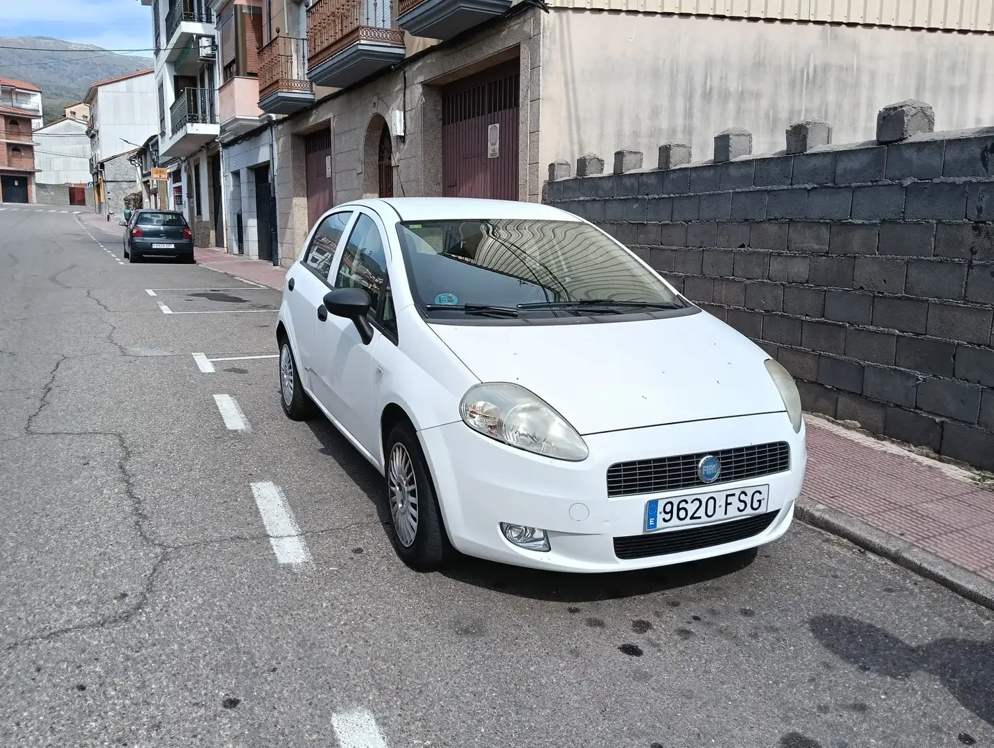 Fiat Grande Punto Grande Punto 1.4 Active 95 Active Blanco - 2