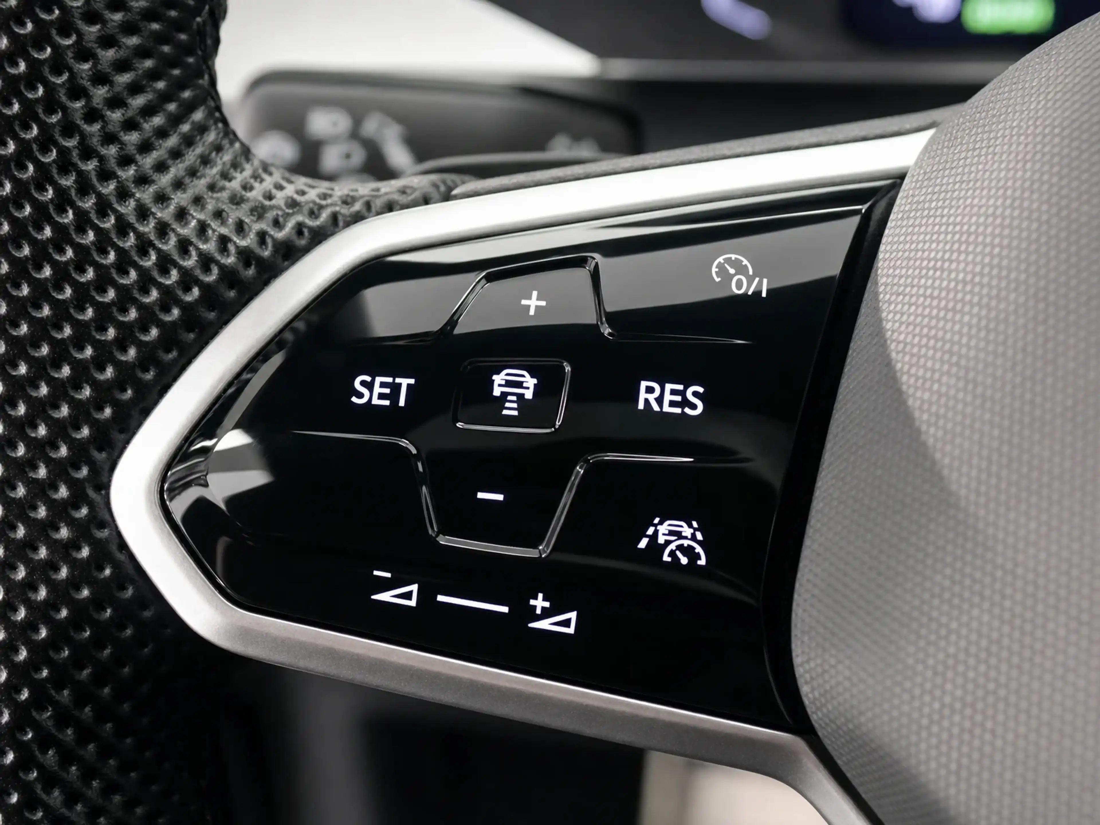Volkswagen Arteon 1.4 Shooting Brake R-Line Hybrid CAMERA, ZETELVERW — photo 13