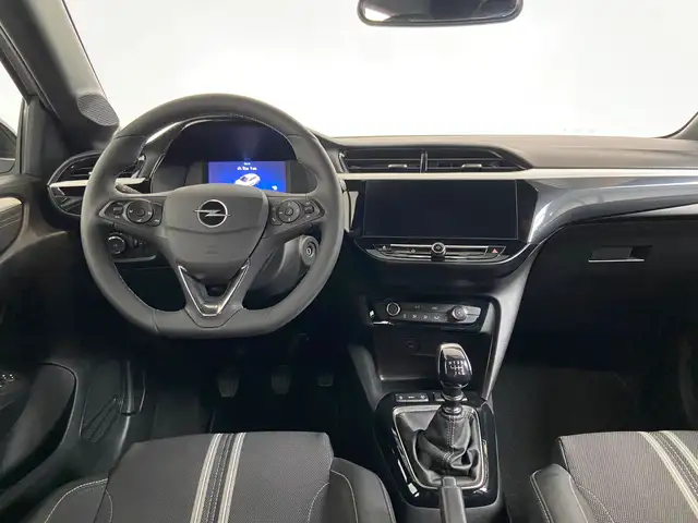 Opel Corsa view 4