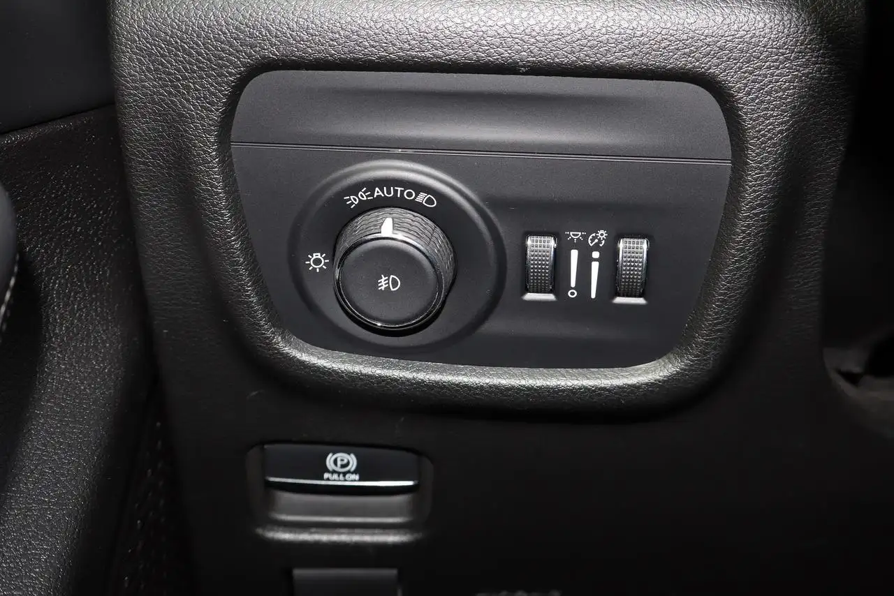 Jeep Grand Cherokee fotografie Jeep Grand Cherokee