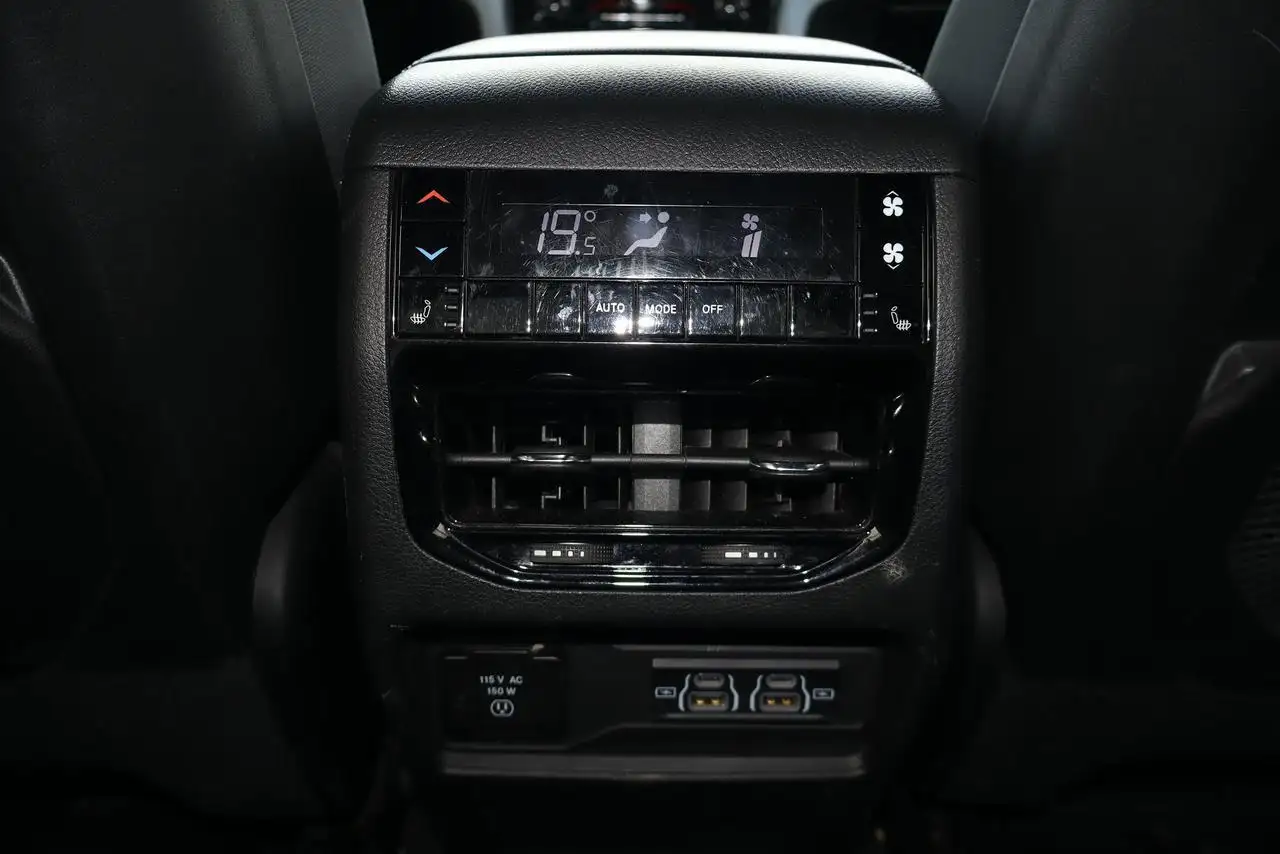 Jeep Grand Cherokee fotografie Jeep Grand Cherokee