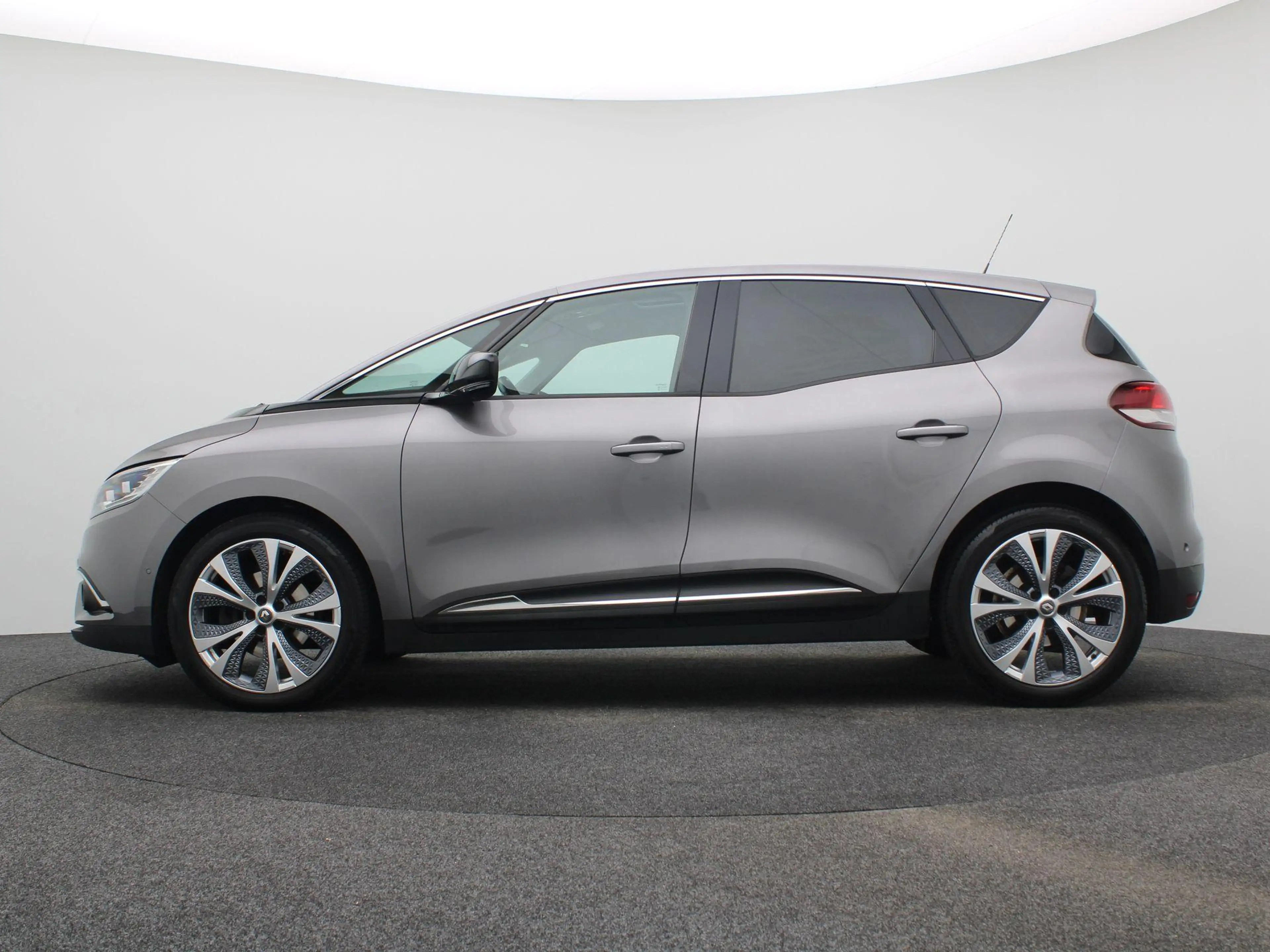 Renault Scenic TCe 140 GPF Intens | Panoramadak | Achteruitrijcam — photo 2