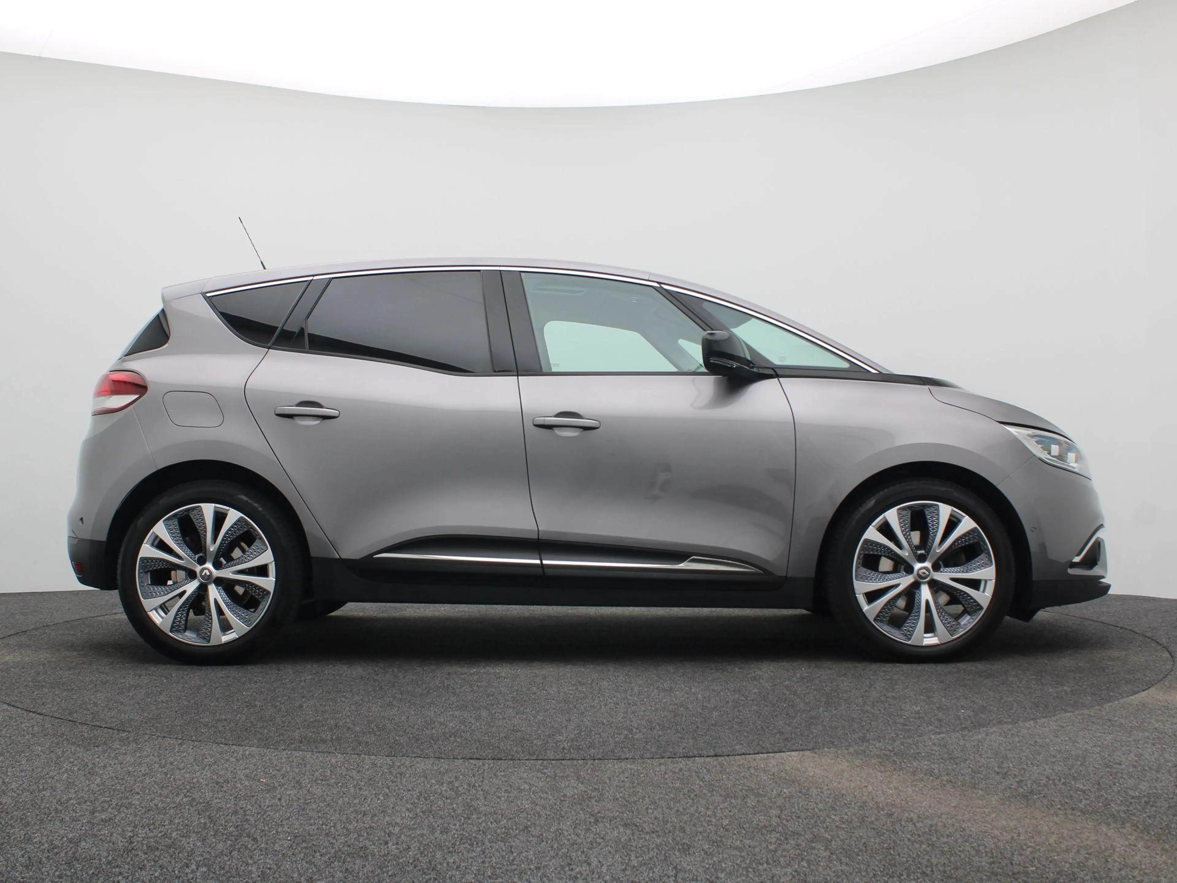 Renault Scenic TCe 140 GPF Intens | Panoramadak | Achteruitrijcam — photo 6