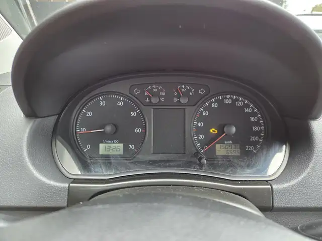 Volkswagen Polo view 10