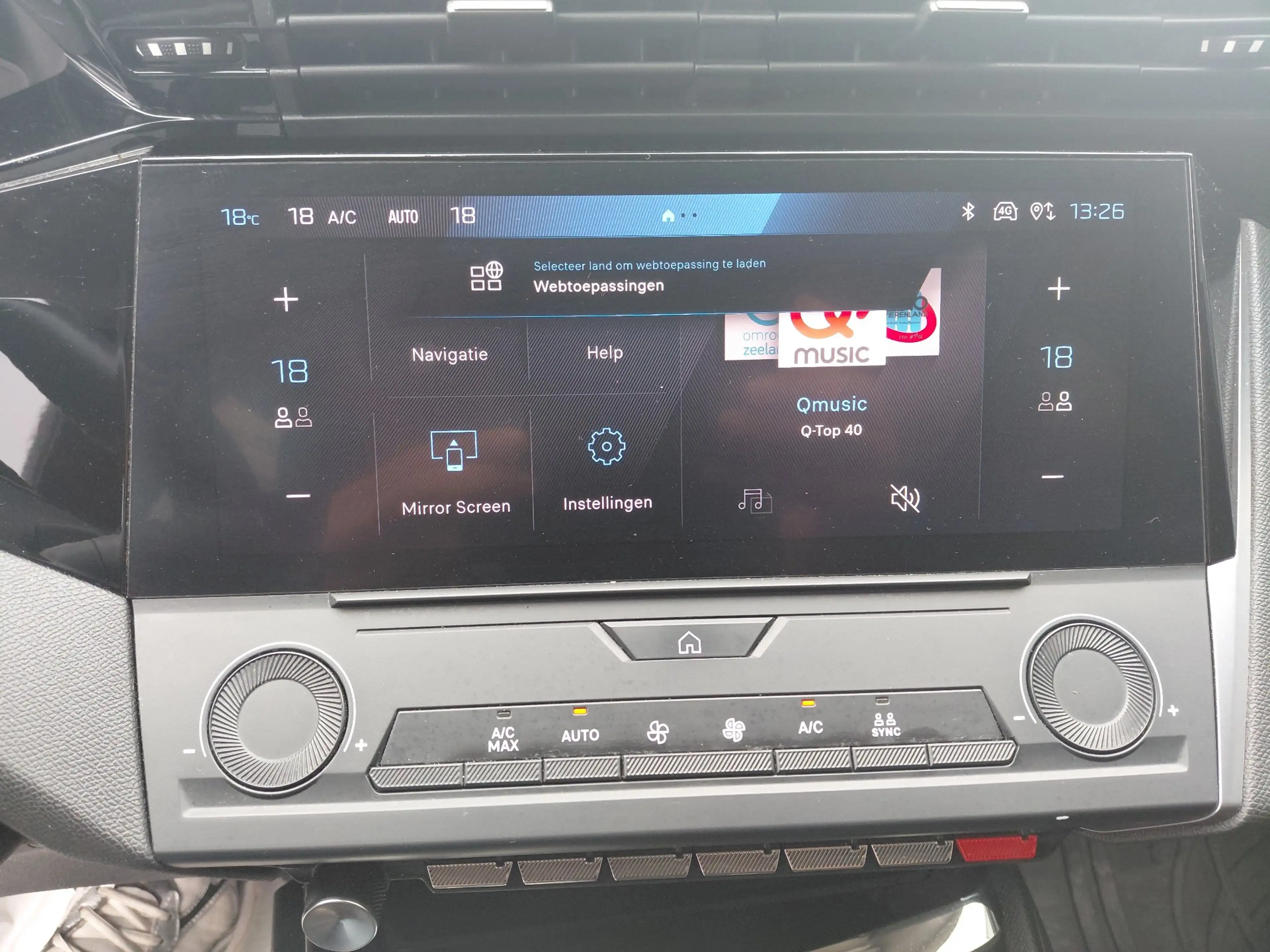 Peugeot 308 308 SW 1.5 BlueHDi Allure Pack S — photo 13