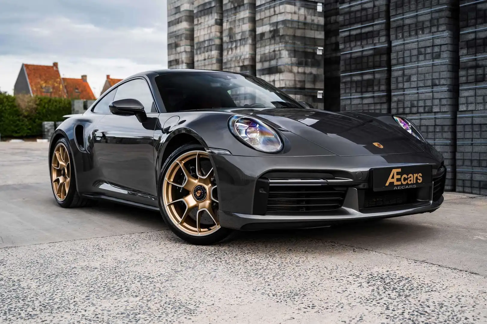 Porsche 992 911 TURBO S / COUPE / MATRIX / CARBON / BELGIAN Grau - 1