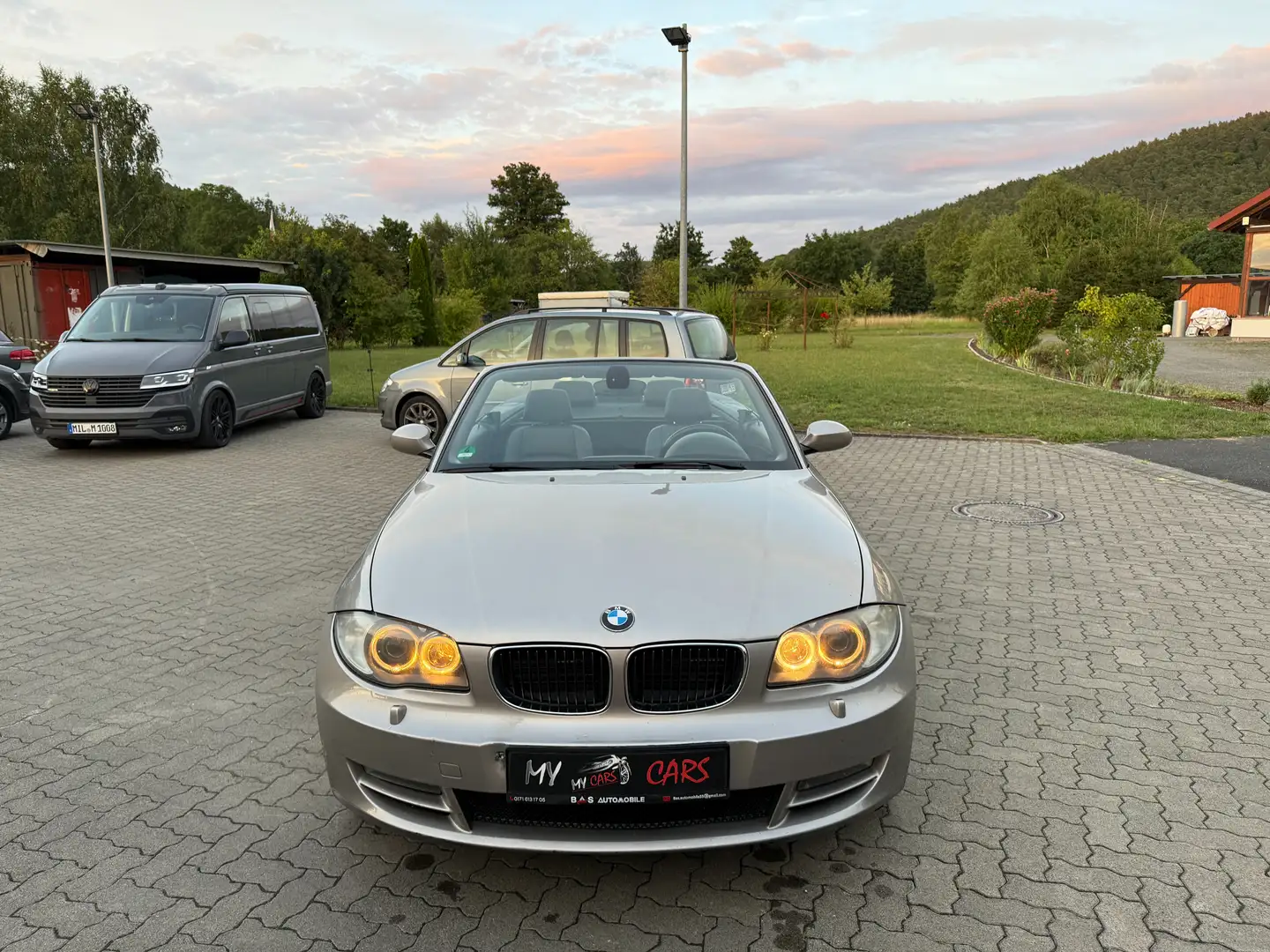 BMW 118 118i Cabrio *Xenon*Leder*PDC*MFL*Tempomat Grau - 2