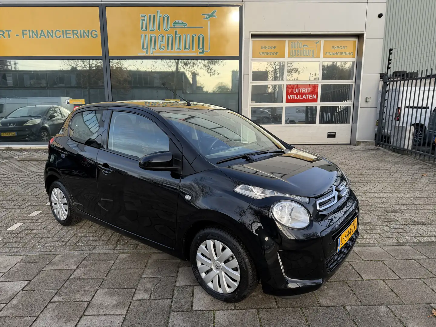 Citroen C1 1.0 VTi Feel * 108.103 Km * Navi * Airco * Led * 5 Noir - 2