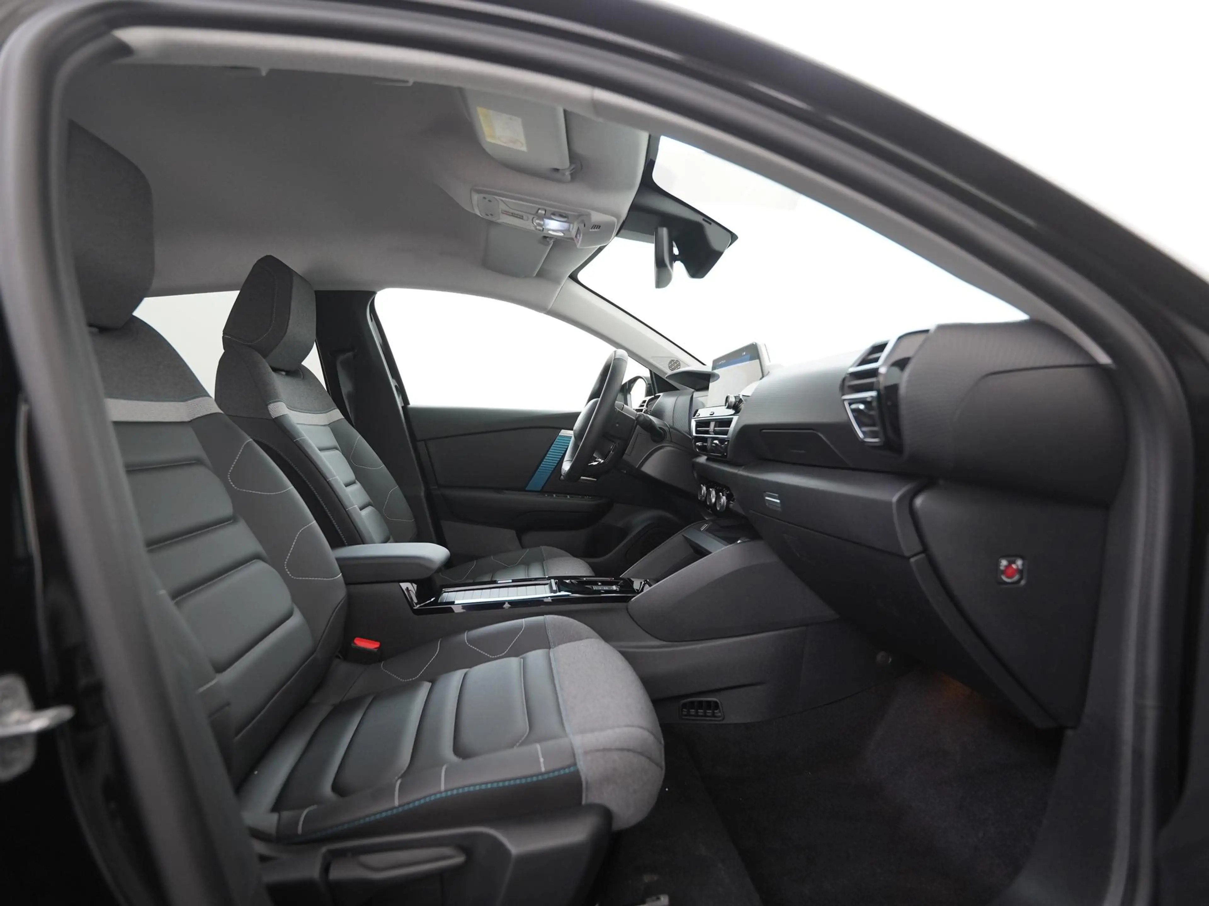 Citroen E-C4 X Ë-C4X Shine 50 kWh | SOH 100% | Head-Up | 360 Came — photo 3