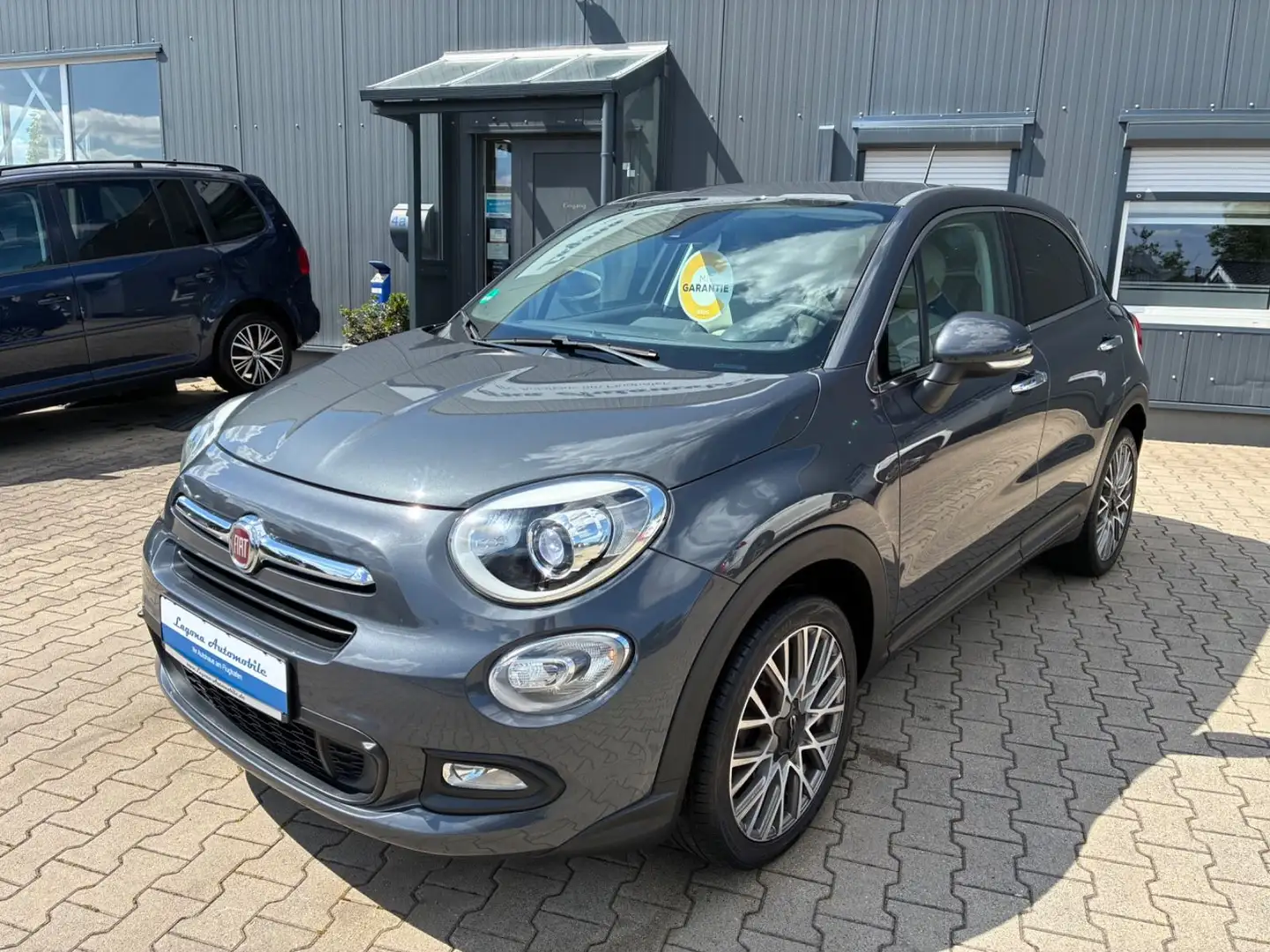 Fiat 500X 1.4 MultiAir LOUNGE *SHZ/NAVI/XENON* Grey - 2