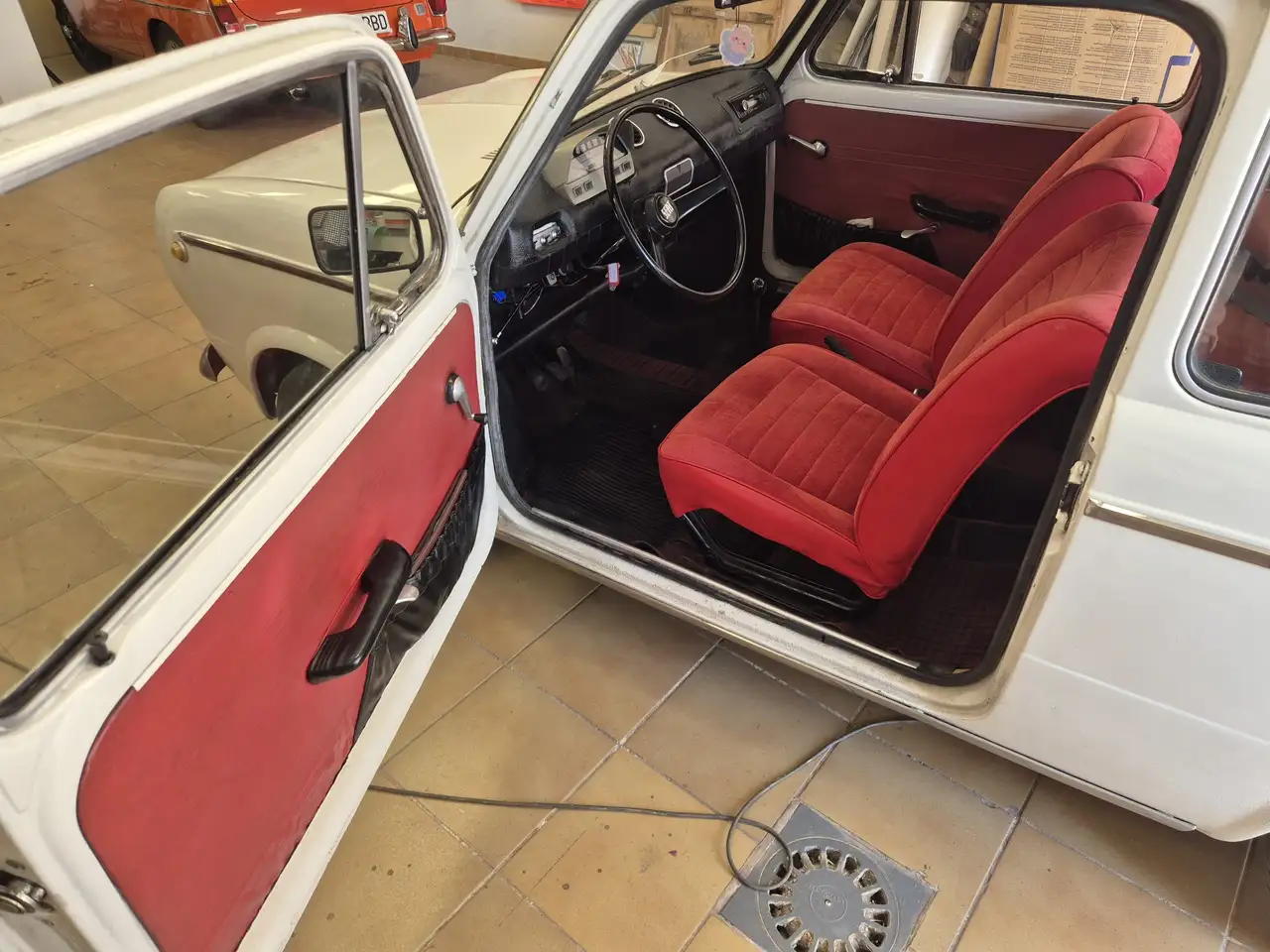 Seat 850N, foto 12