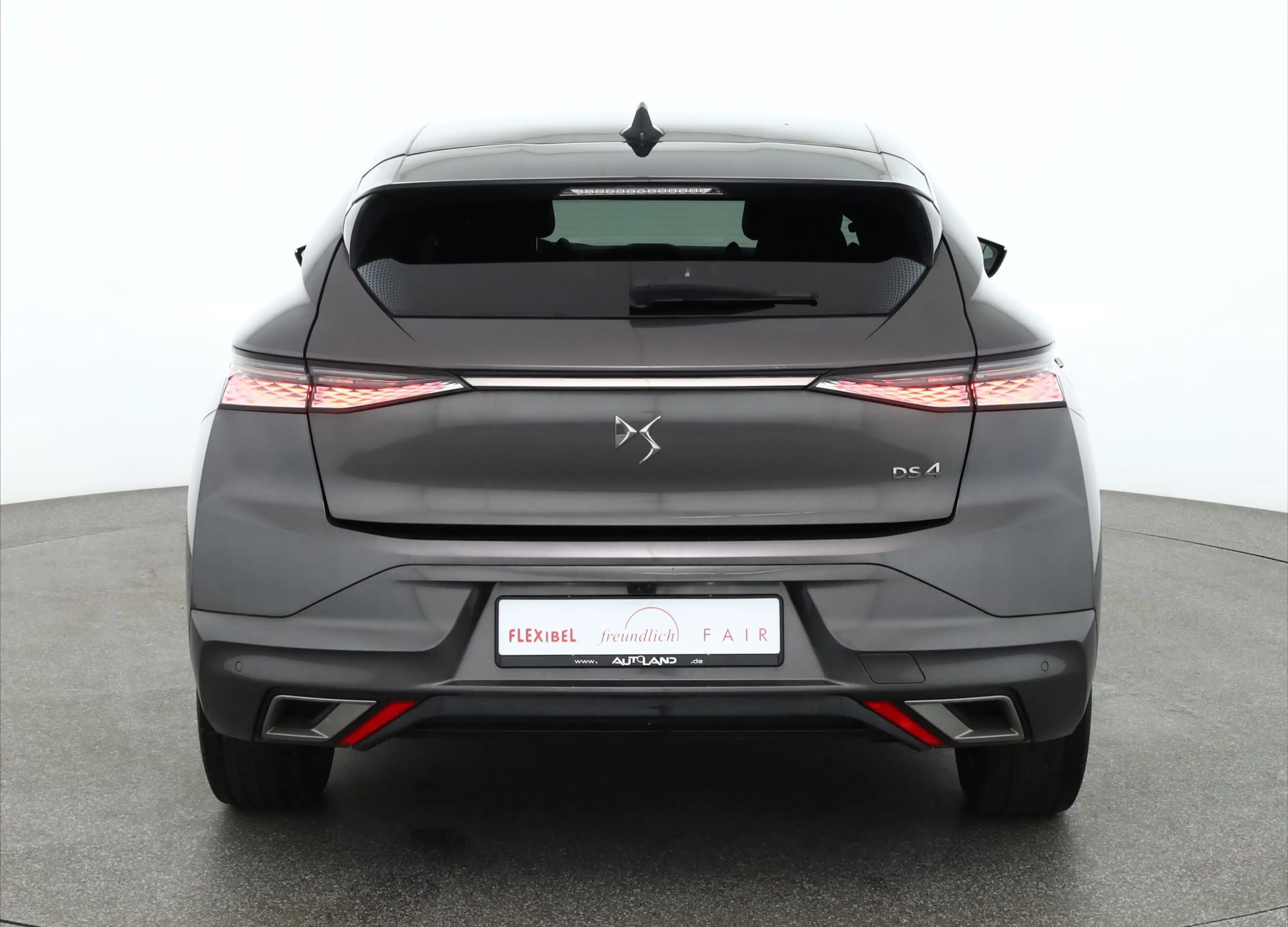 DS Automobiles DS 4 DS4 PureTech130 Aut. LED ACC Navi — photo 4