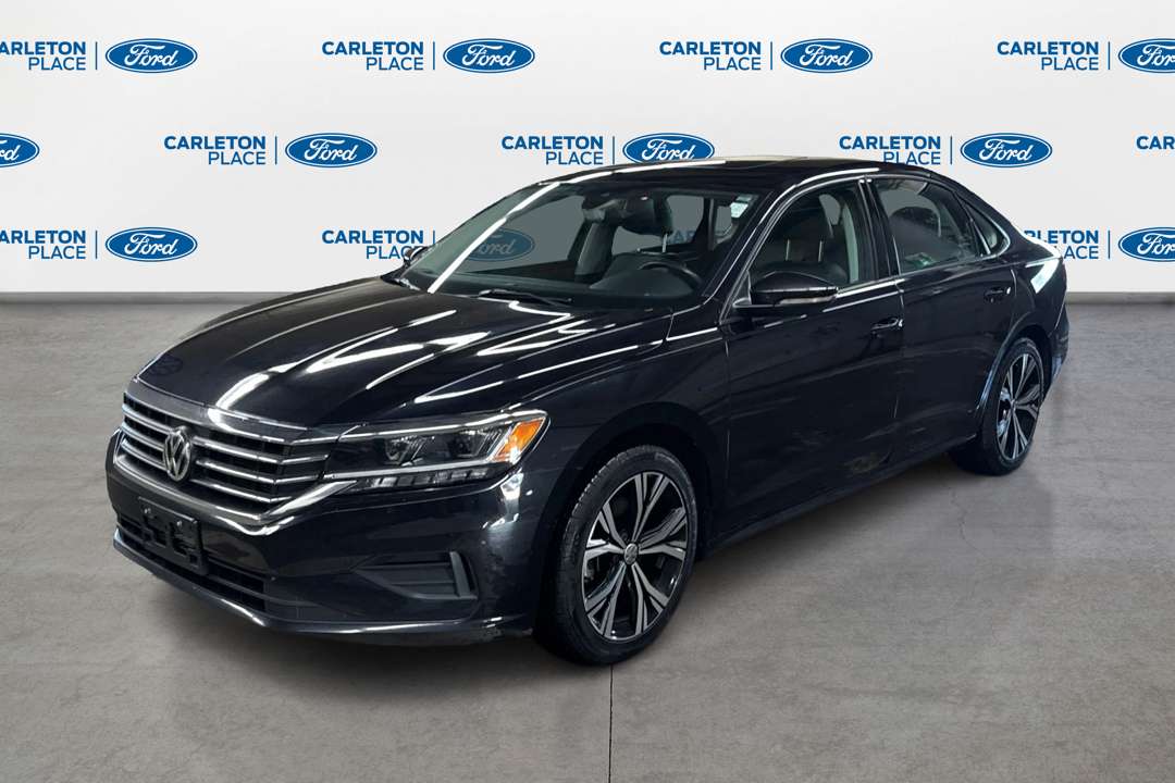 2022 Volkswagen Passat HIGHLINE  | Sunroof Heated Seats Power Seat — снимка 1