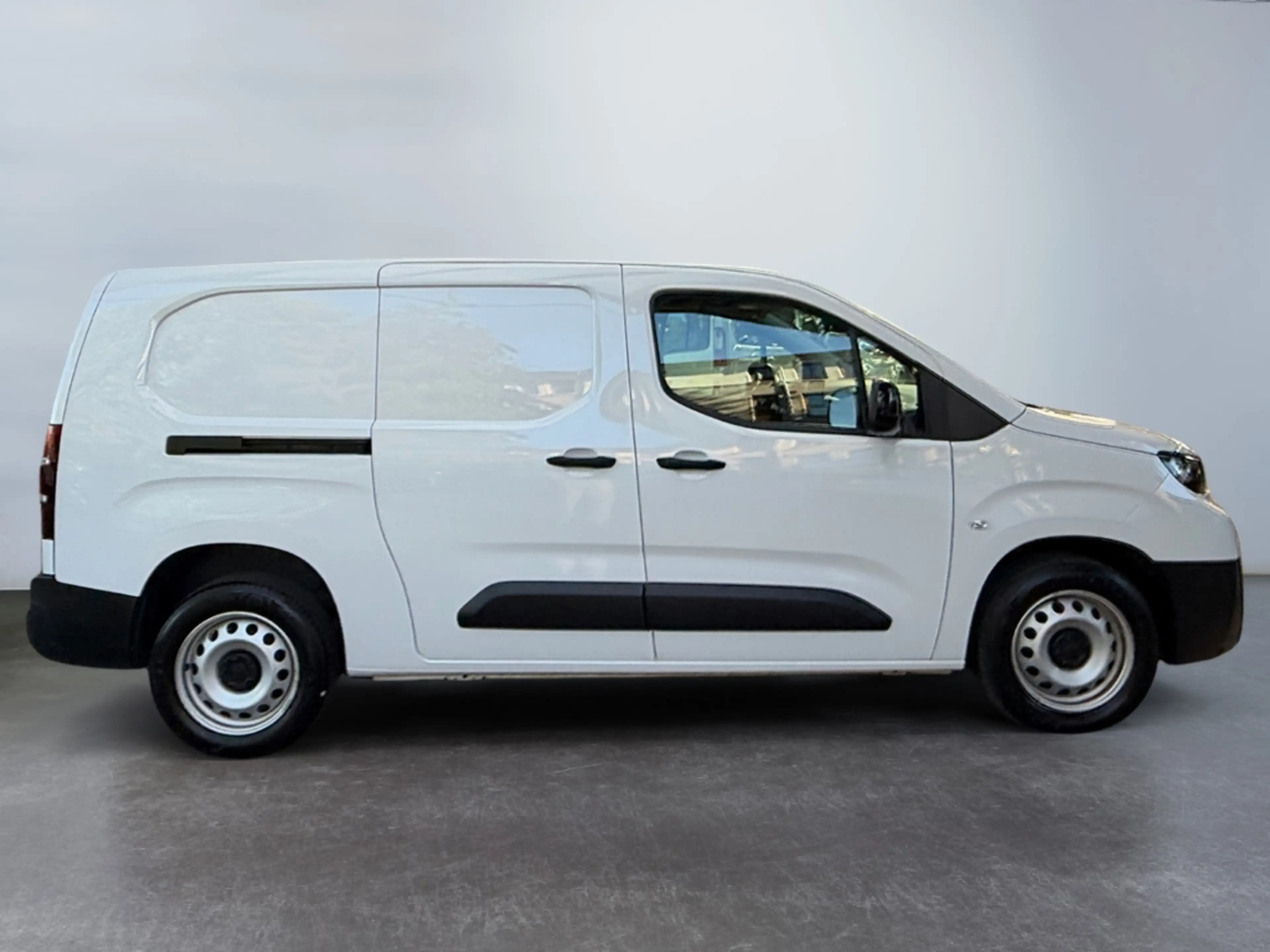 Toyota Proace City 1.5 D-4D L2 Meister *Navi*PDC*CarPlay* — photo 10