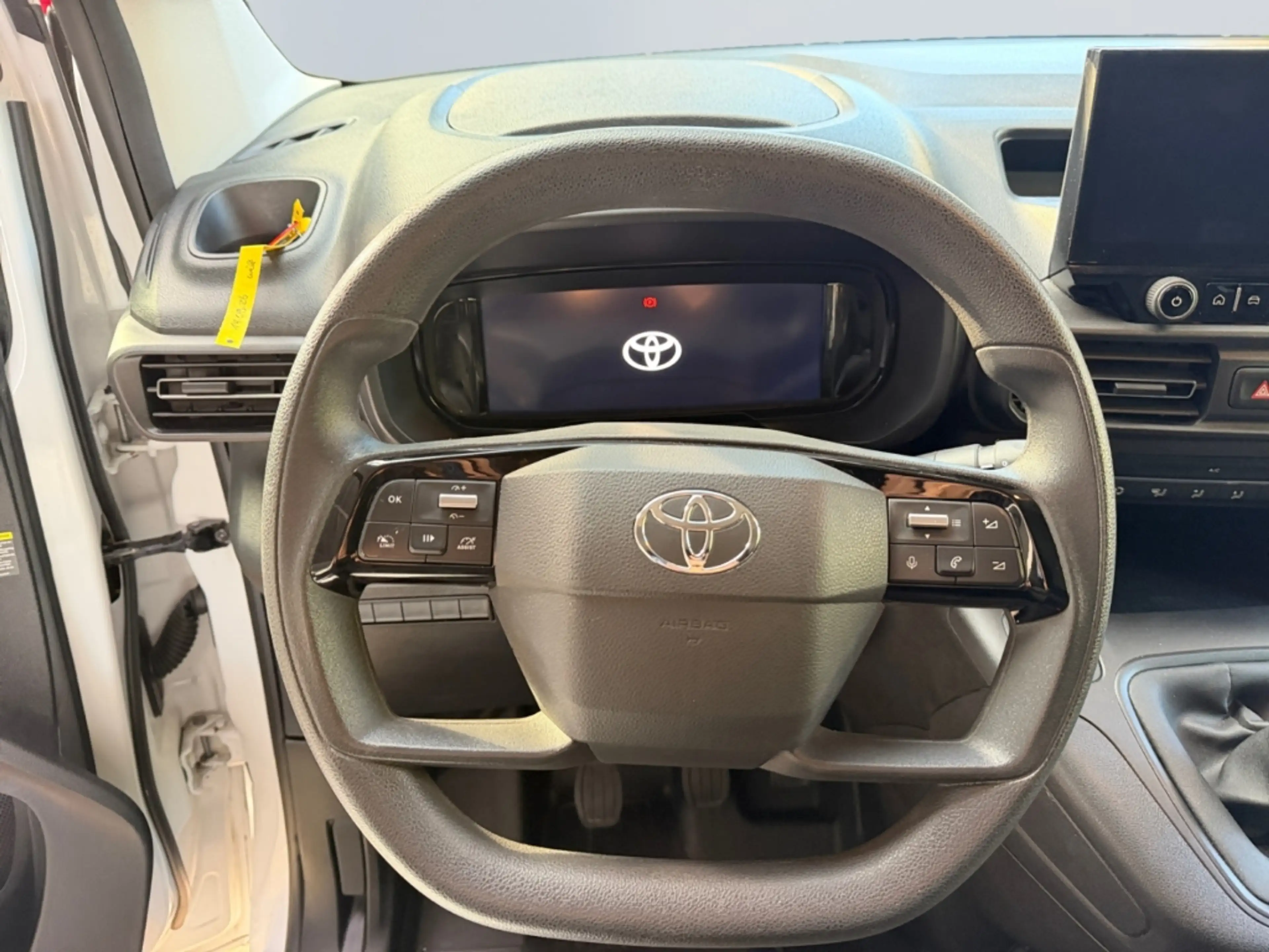 Toyota Proace City 1.5 D-4D L2 Meister *Navi*PDC*CarPlay* — photo 12