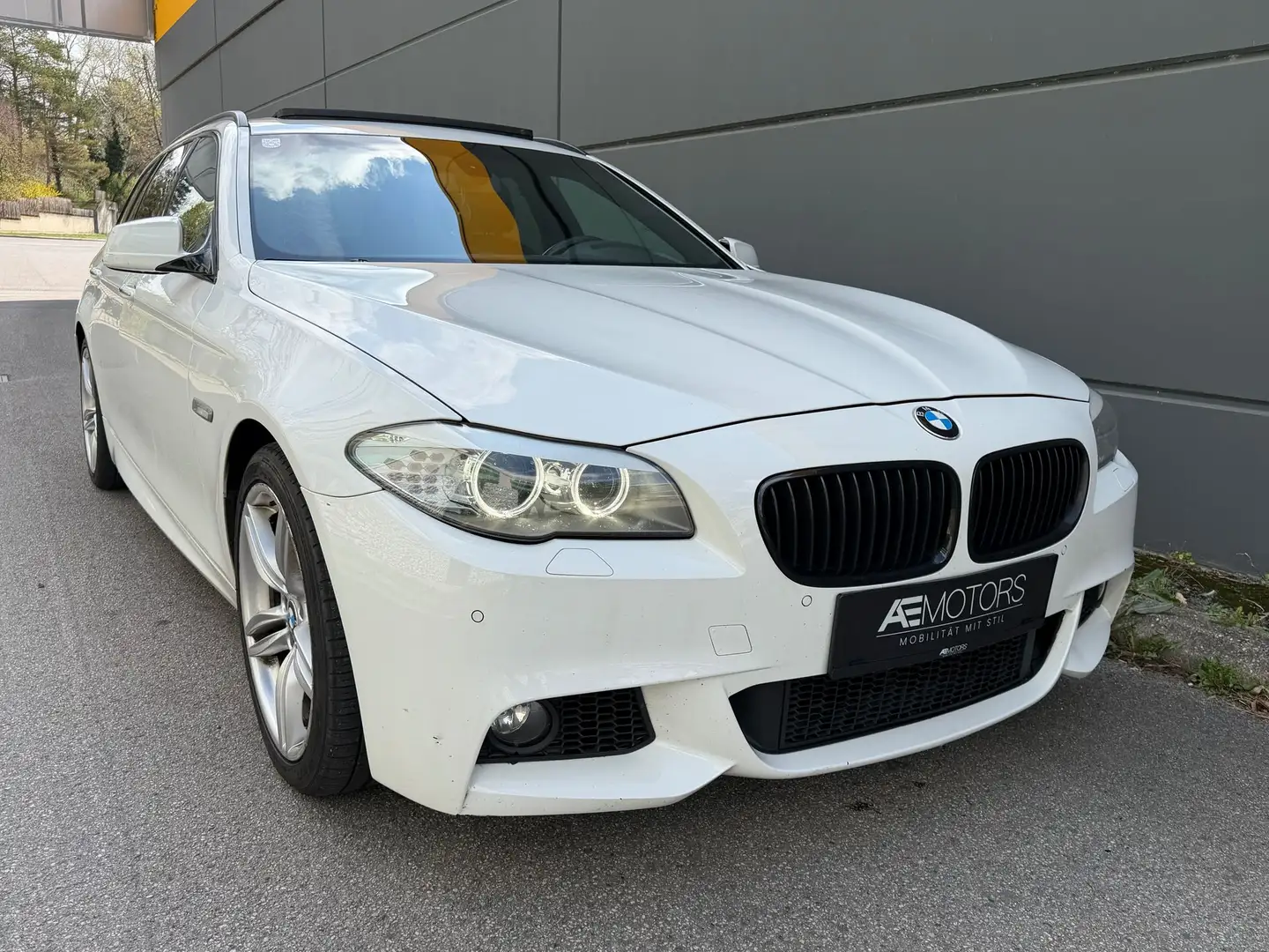 BMW 535 //M-PAKET AB WERK//PANO//KREDIT// Weiß - 2
