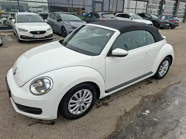 Volkswagen Beetle VW The Beetle Cabriolet TSI