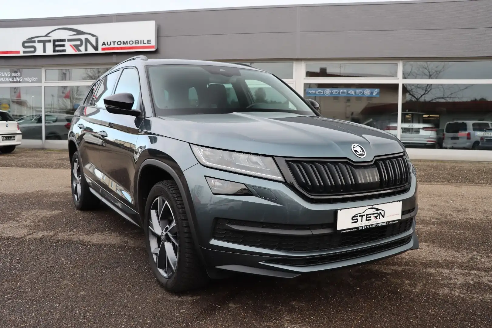 Skoda Kodiaq Sportline 4x4 l LED l KAMERA l ACC l VOLL Grau - 2