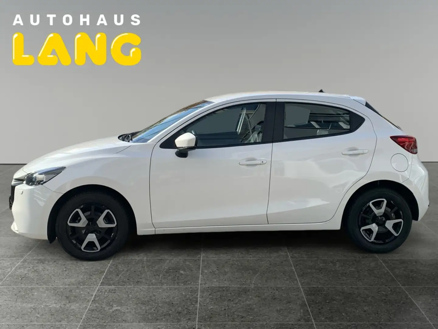 Mazda 2 2 1.5 SKYACTIV-G 90 Center-Line (EURO 6d) CONVENIE Weiß - 2