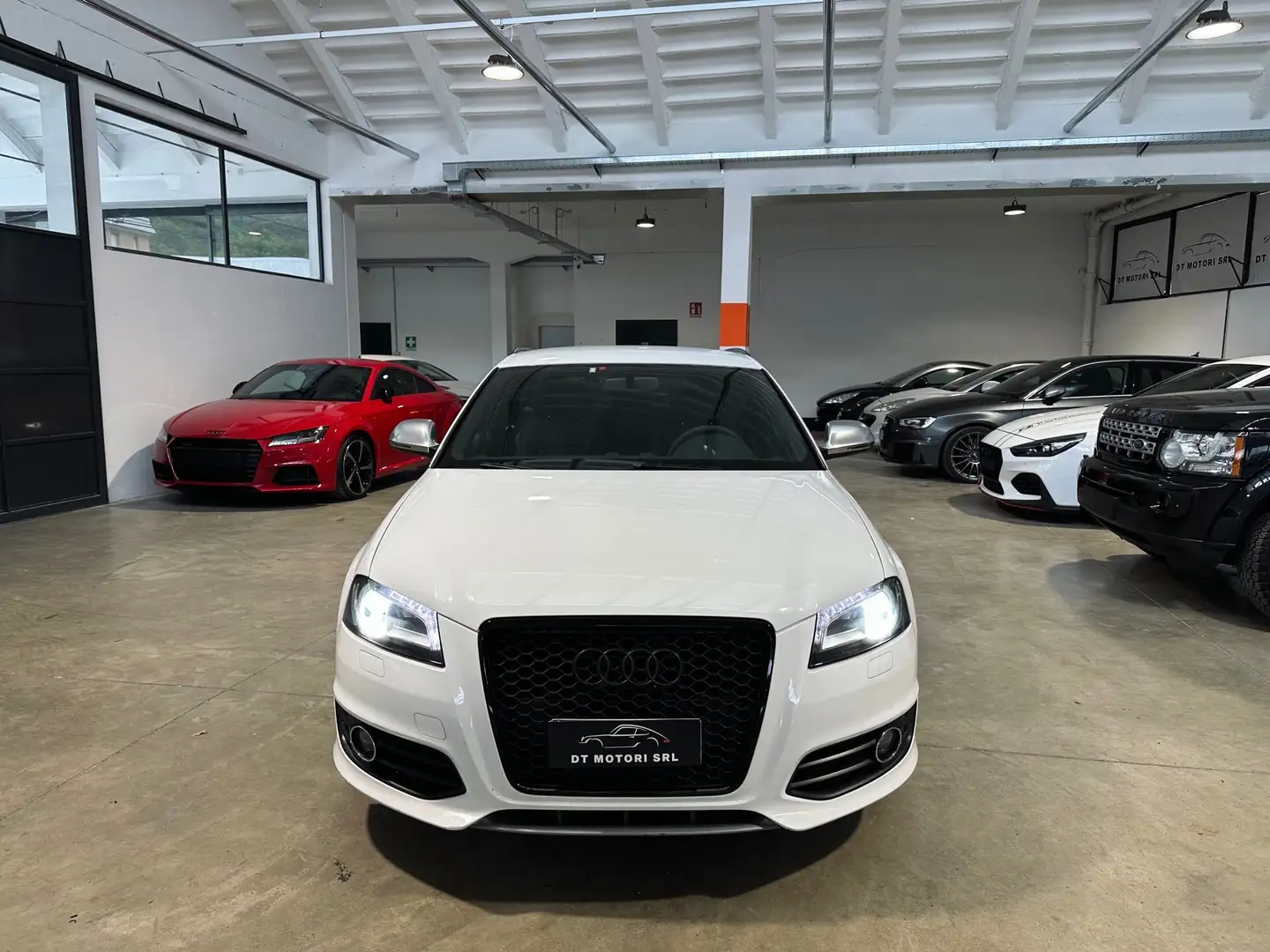 Audi S3 Sportback 2.0 TFSI QUATTRO-ALCANTARA-CAR PLAY Bianco - 2