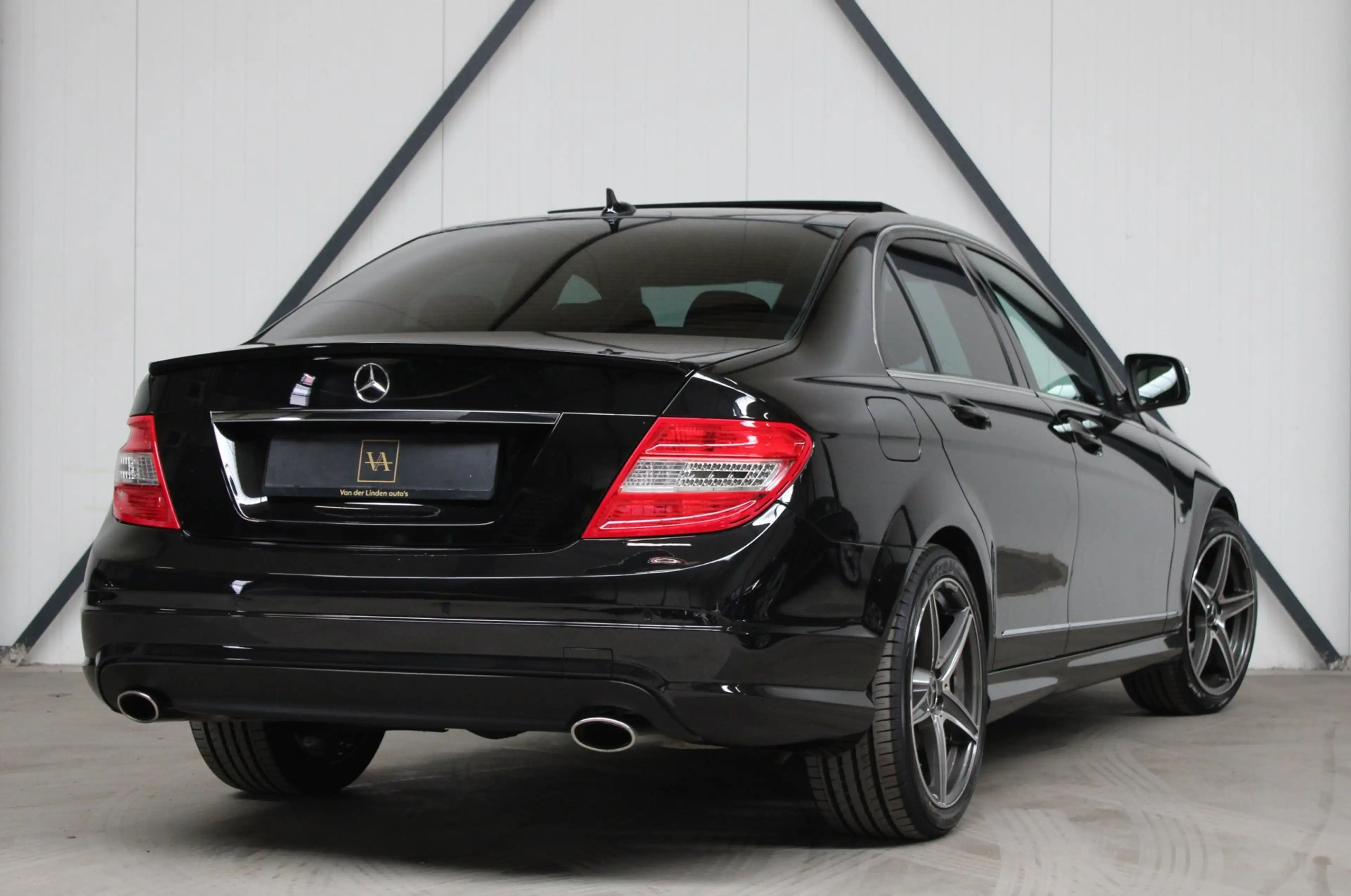 Mercedes-Benz C 350 AMG-Sportpakket l 1e eigenaar l UNIEK — photo 7