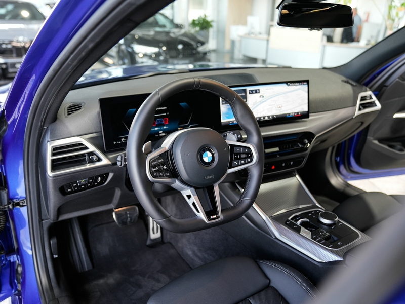 BMW 320 320d xDrive Touring M Sport Leder Kamera ACC — photo 2