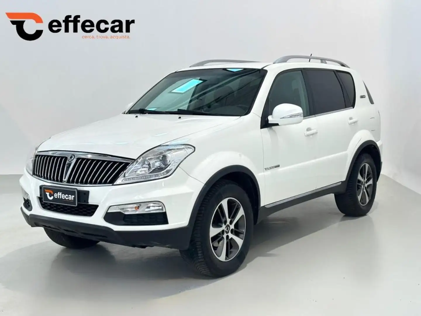 SsangYong Rexton W 2.2 Diesel 4Wd Bianco - 1
