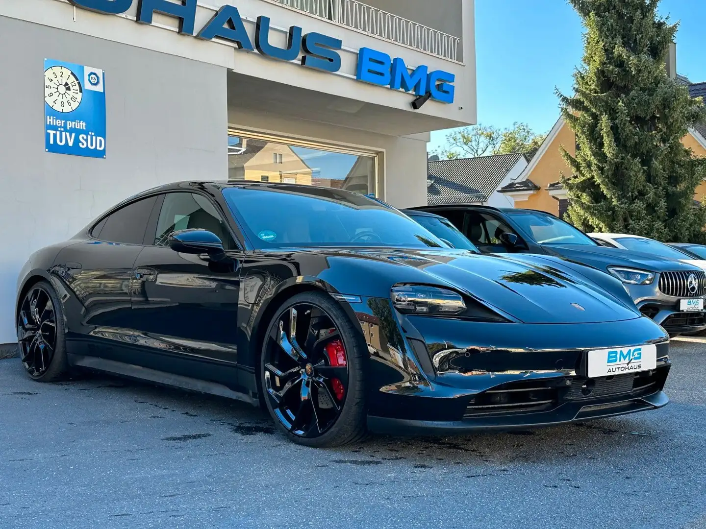 Porsche Taycan ACC Perf.Batterie+ 22" Luftfeder Kamera Schwarz - 2