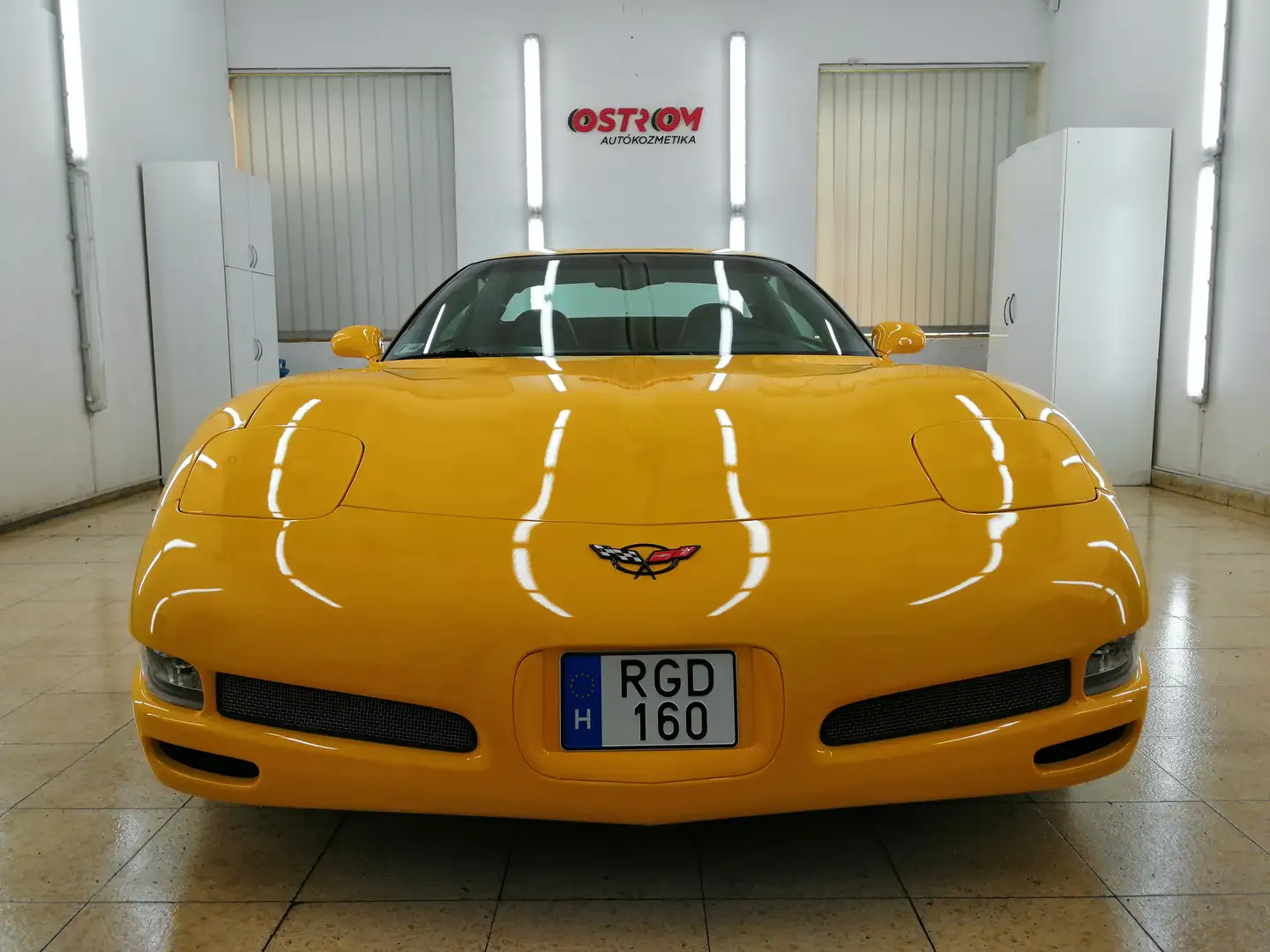Corvette Z06 C5 Žlutá - 1