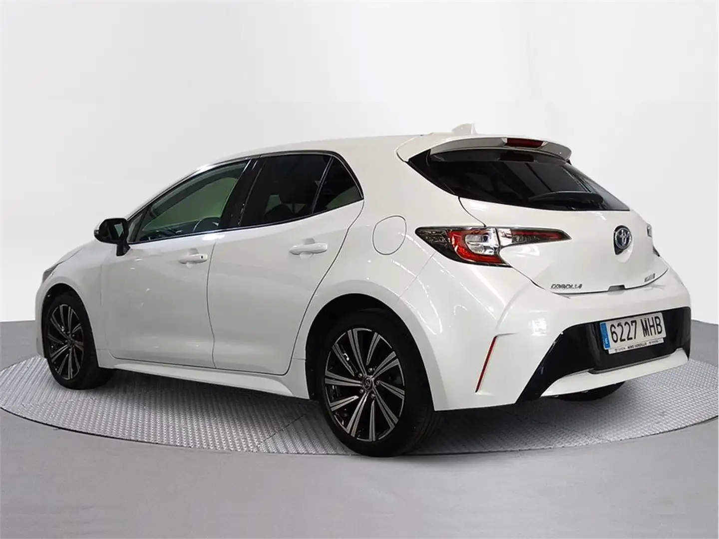 Toyota Corolla 1.8 125H STYLE E-CVT - 2
