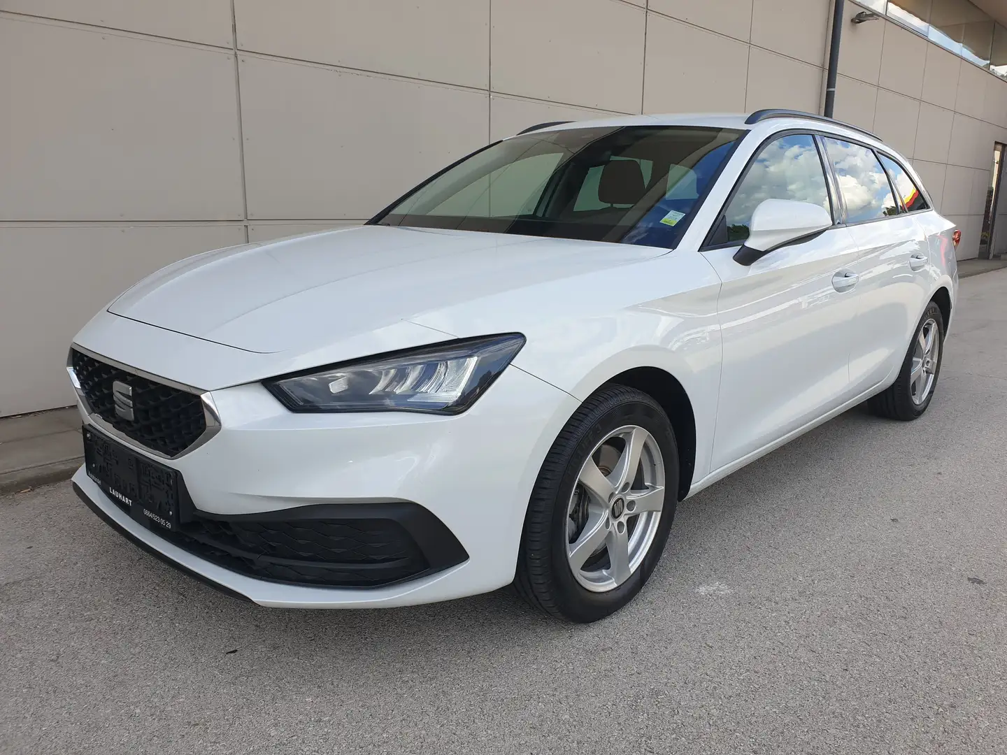 SEAT Leon Leon SP Reference 2,0 TDI Reference AHV Weiß - 1
