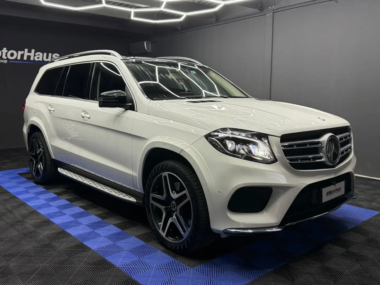 Mercedes-Benz GLS 350 d Premium Plus 4matic Wit - 1