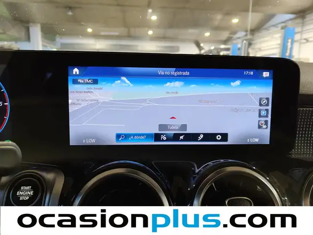 Mercedes-Benz GLB view 7
