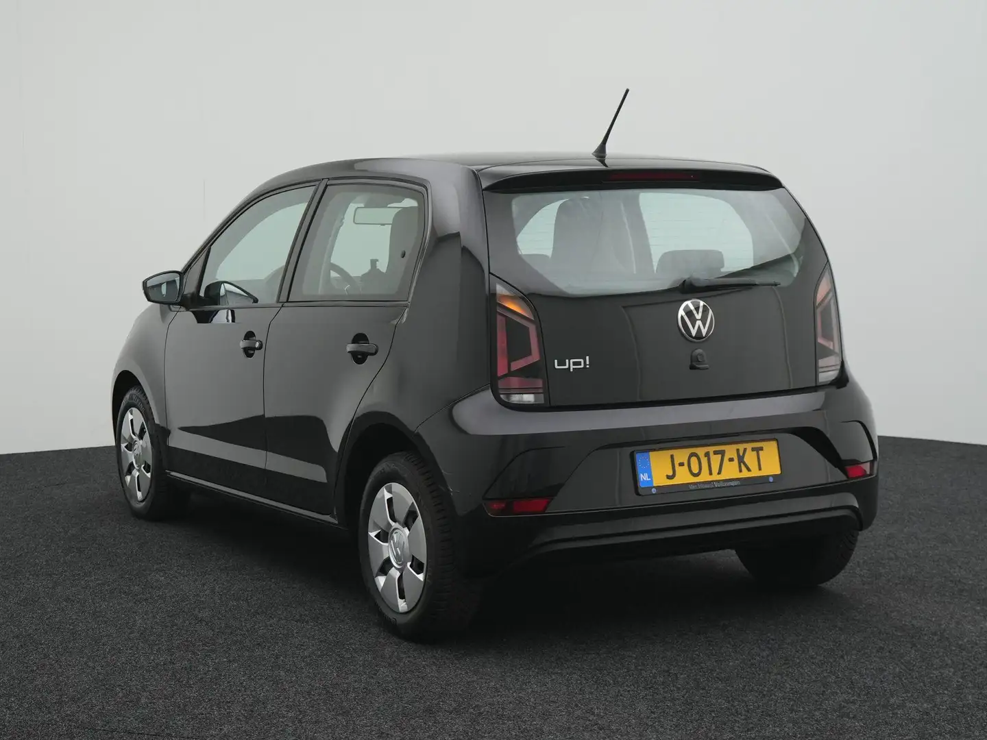 Volkswagen up! 1.0 BMT move up! Zwart - 2
