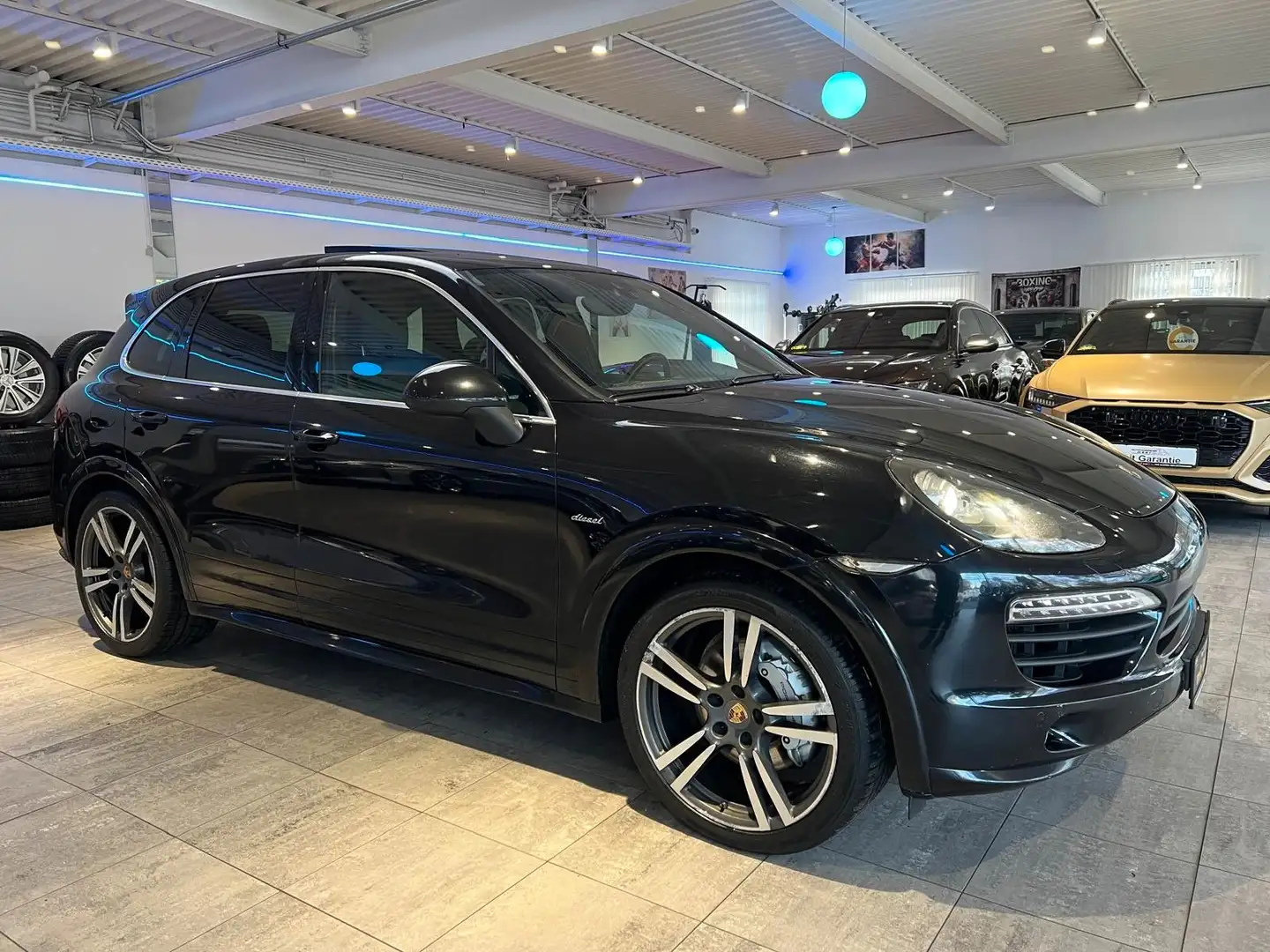 Porsche Cayenne S Diesel Sport Design *GTS Paket* Noir - 1