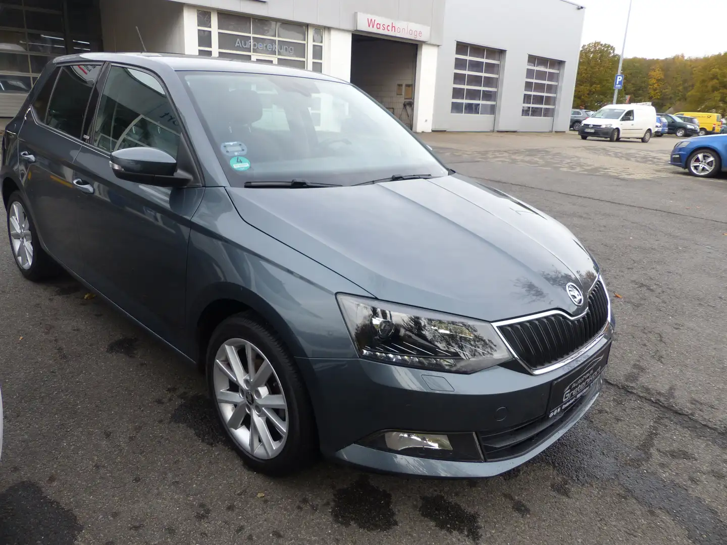 Skoda Fabia Joy Grau - 2