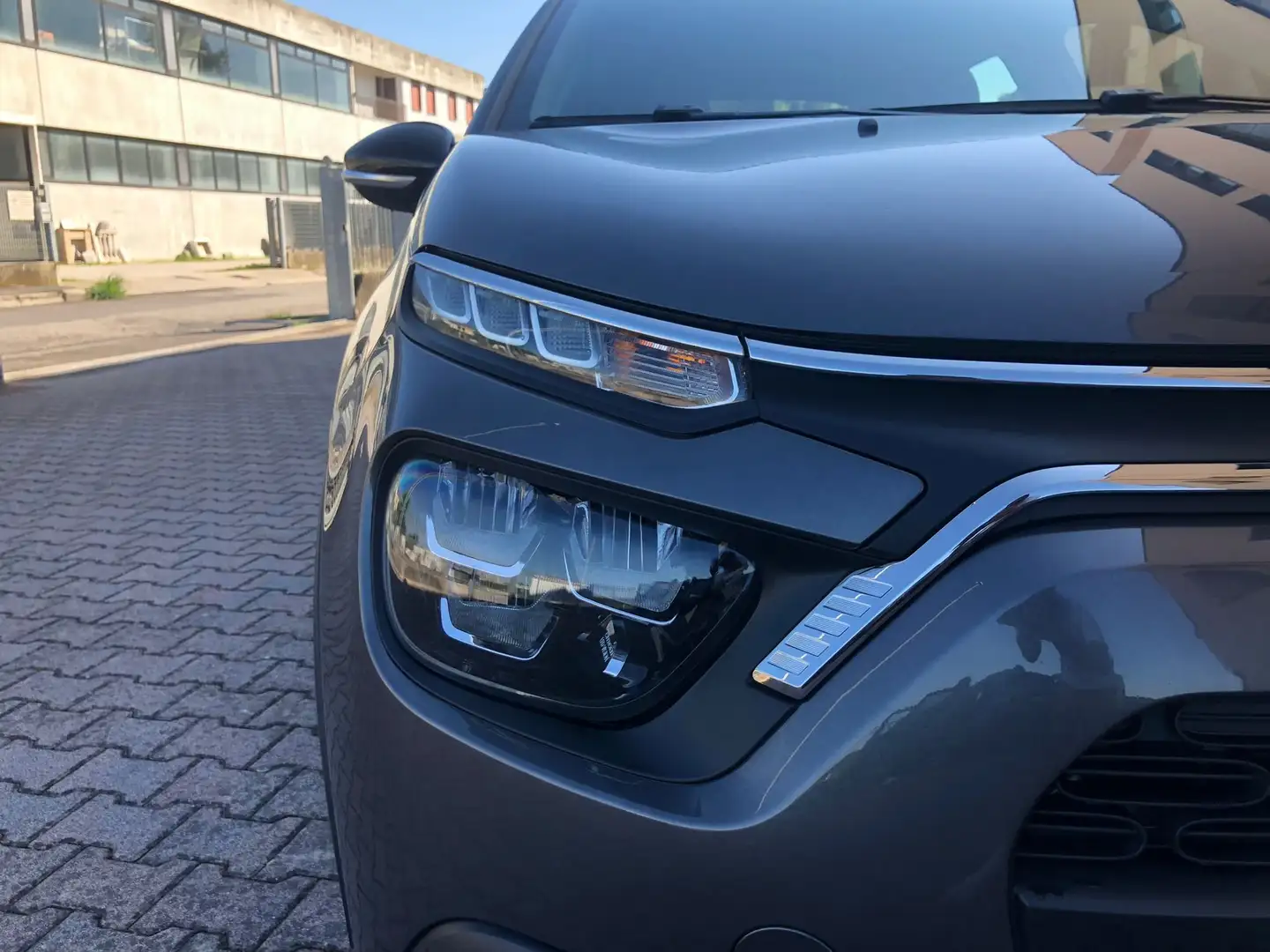 Citroen C3 2022 1.2 puretech Feel Pack s Grigio - 2