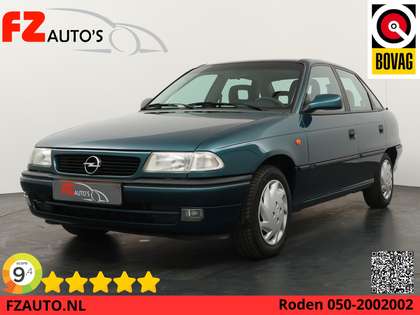 Opel Astra 1.6i Edition LET OP SLECHTS 82.000 KM Airco|Radio