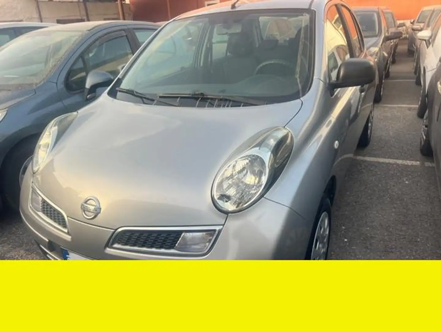 Nissan Micra - 1