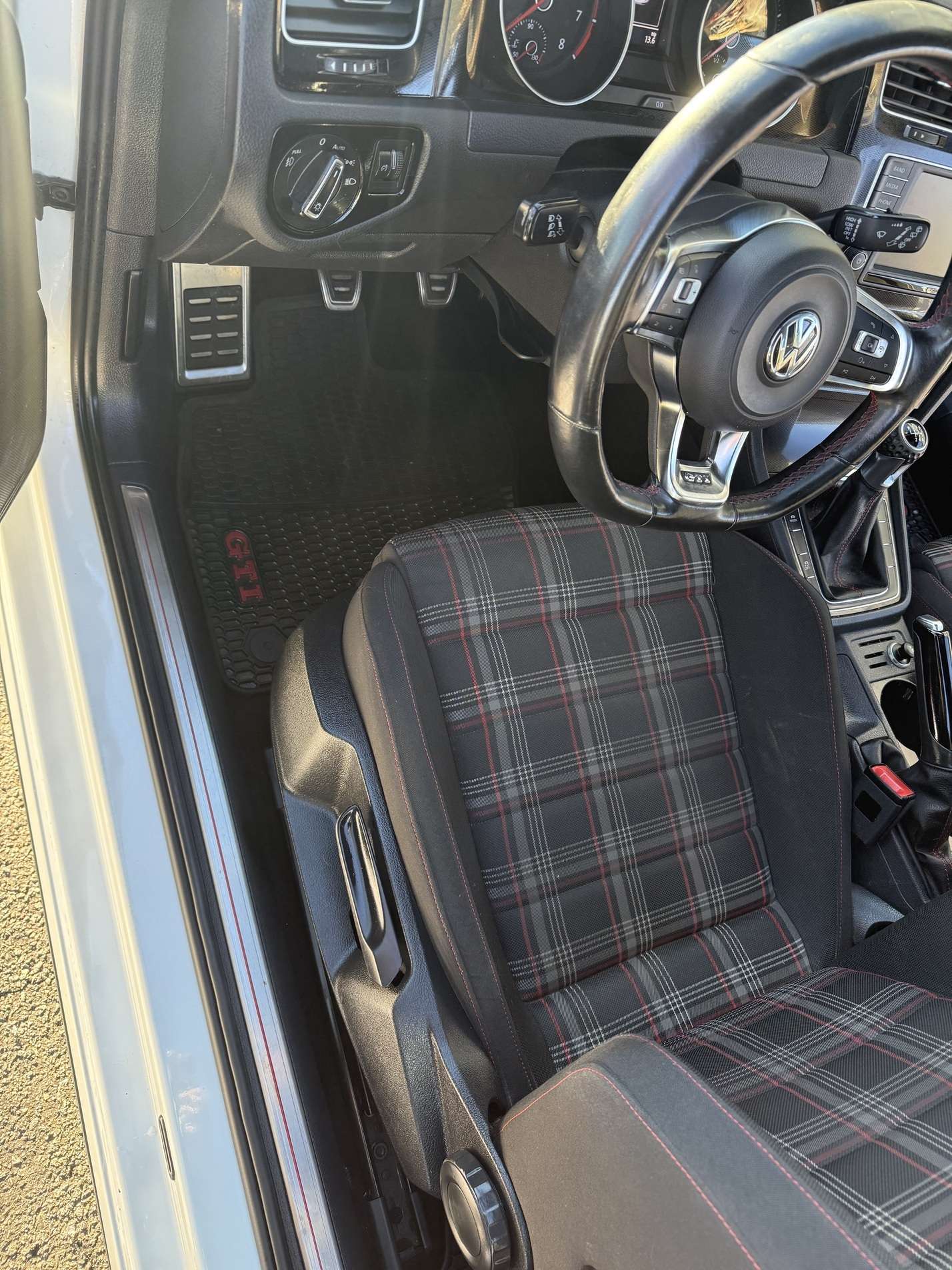 2016 Volkswagen Golf GTI 3dr HB Man Autobahn thumb 7