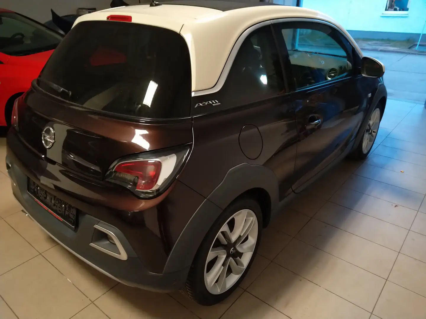 Opel Adam Rocks Braun - 2