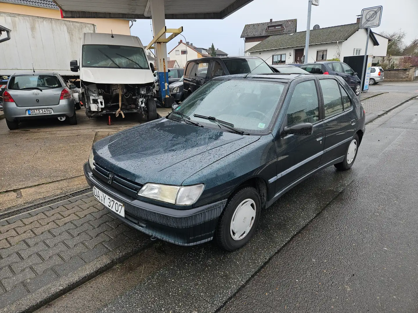 Peugeot 306 XR aus 1 Hand Rentnerfahrzeug TÜV Neu Grün - 1