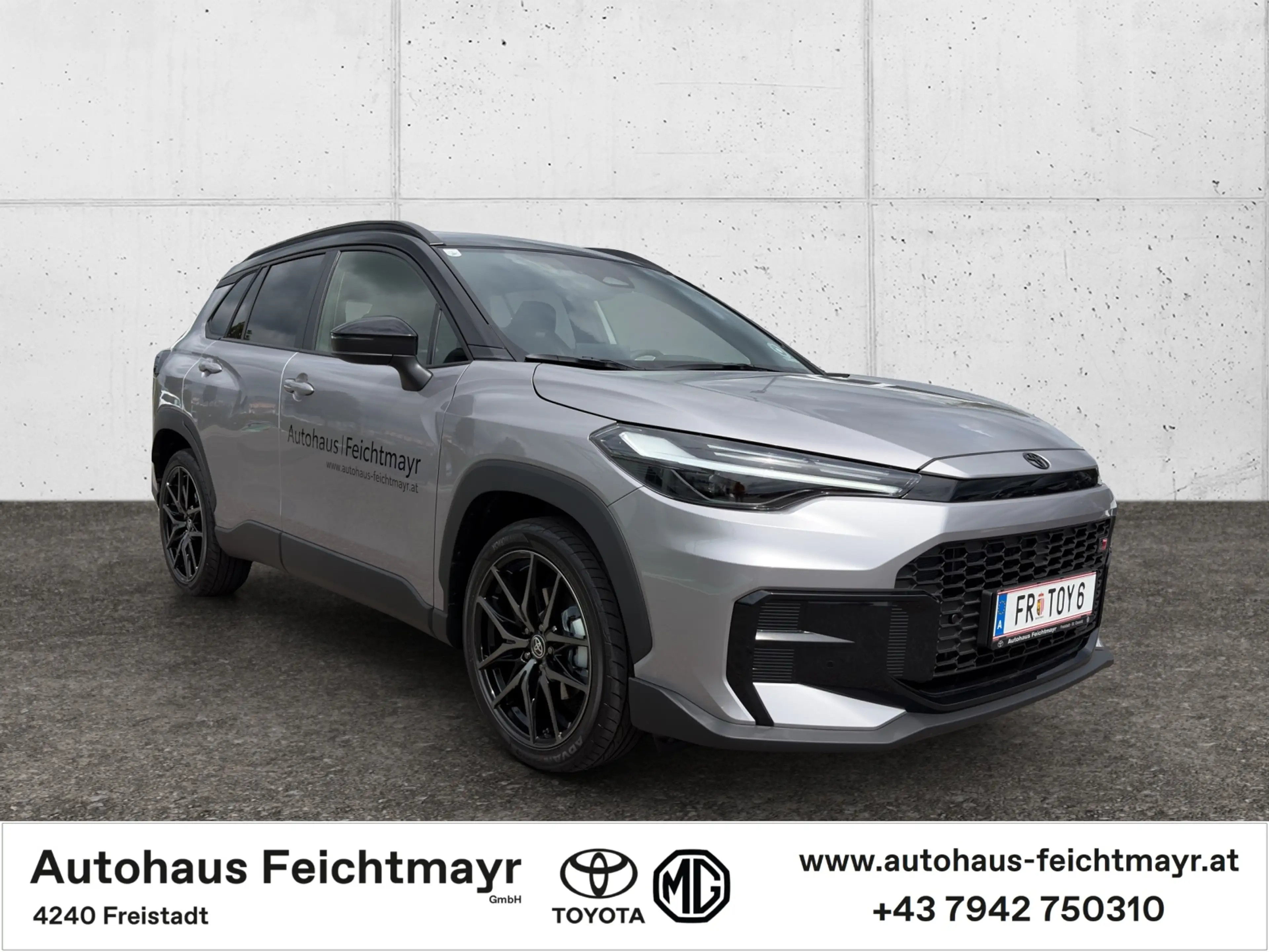 Toyota Corolla Cross 2,0 HYBRID AWD GR-S 5t. — photo 10