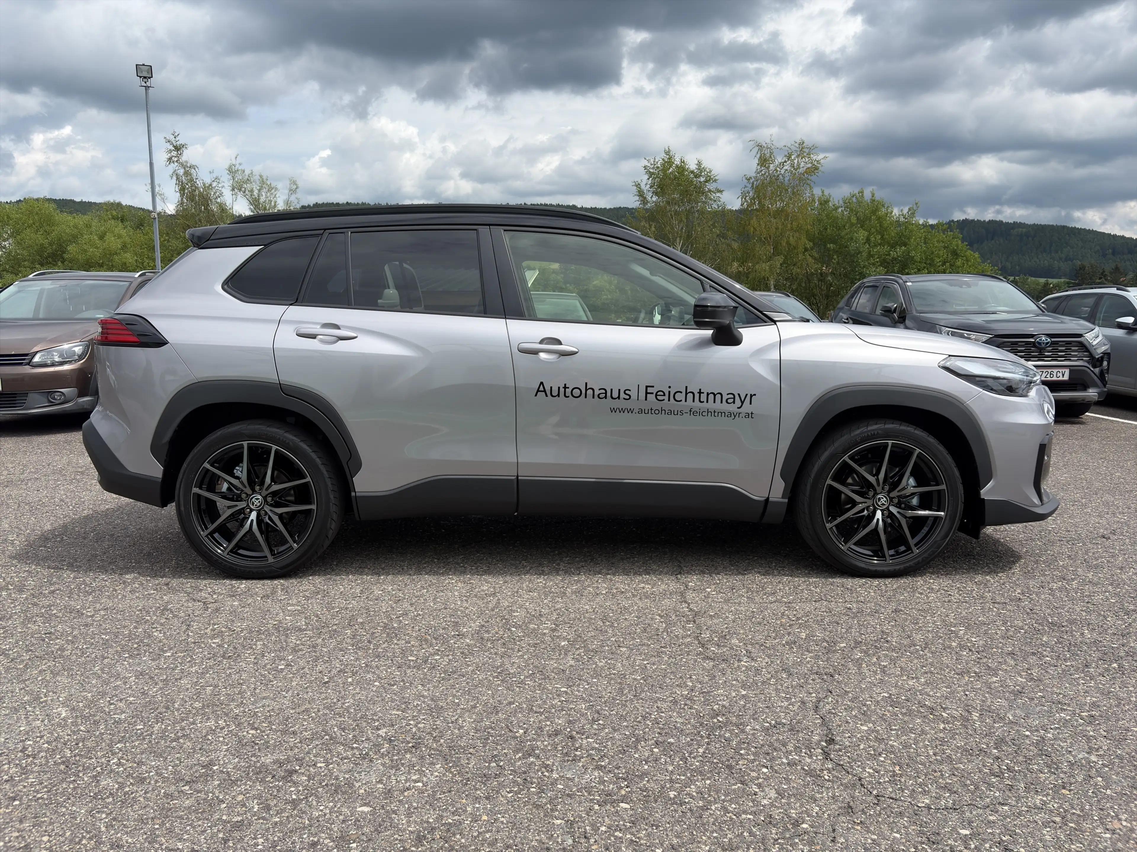 Toyota Corolla Cross 2,0 HYBRID AWD GR-S 5t. — photo 9