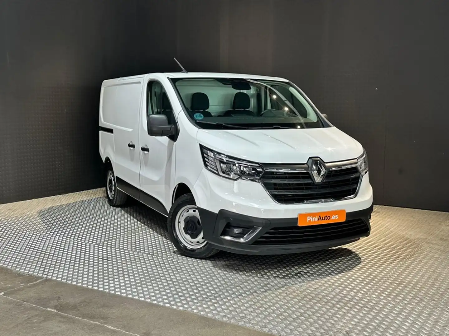 Renault Trafic Furgón L1H1 BluedCi 96kW Blanco - 2