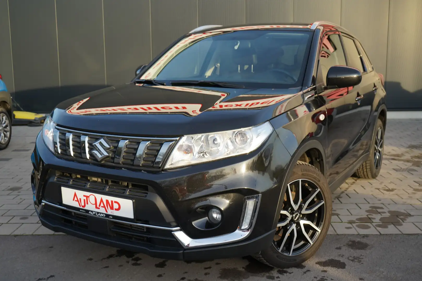 Suzuki Vitara 1.4 Comfort Kamera Sitzheizung Navi Negro - 2